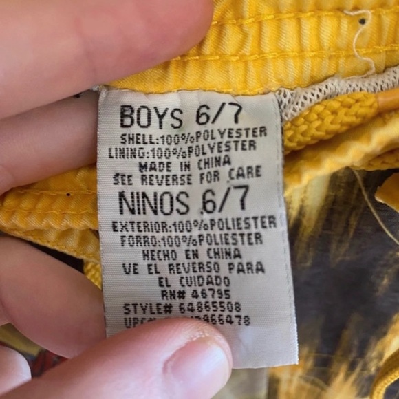 Spider-Man 3 Boys Swimming Trunks - Picture 7 of 7